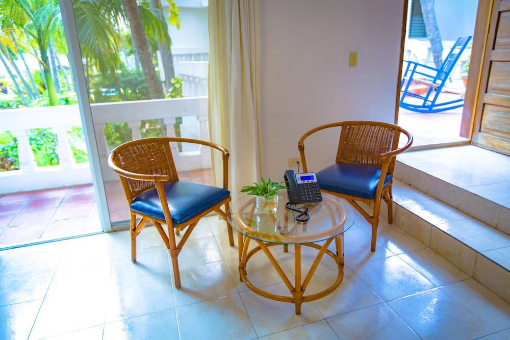 Hotel Restaurant Cyvadier Plage Jacmel Εξωτερικό φωτογραφία